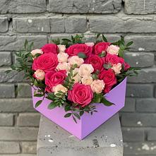 Цветочная композиция из Розы в коробке в Кушнаренково