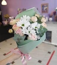 Букет цветов из:  Хризантемы и Розы в Кушнаренково