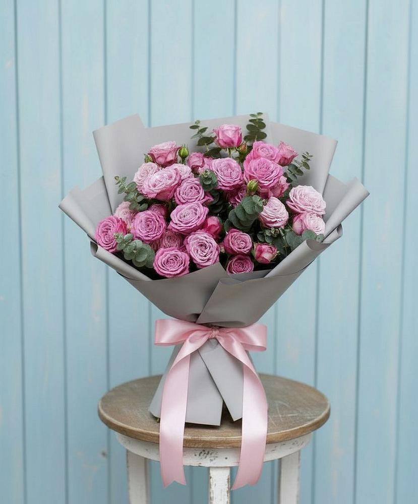 Букет цветов из: Розы в Кушнаренково