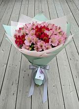 Букет цветов из:  Альстромерии в Кушнаренково