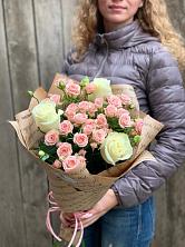 Букет цветов из:  Розы в Кушнаренково