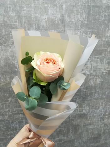 Букет цветов из: Розы в Кушнаренково