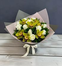 Букет цветов из:  Орхидеи и Розы в Кушнаренково