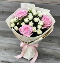Букет цветов из:  Розы в Кушнаренково