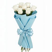 Букет 7 белых роз Проуд в Кушнаренково