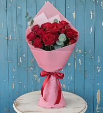 Букет цветов из:  Розы в Кушнаренково