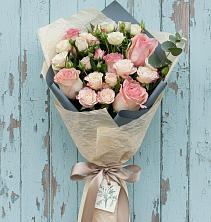 Букет цветов из:  Розы в Кушнаренково