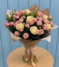 Букет цветов из:  Розы в Кушнаренково
