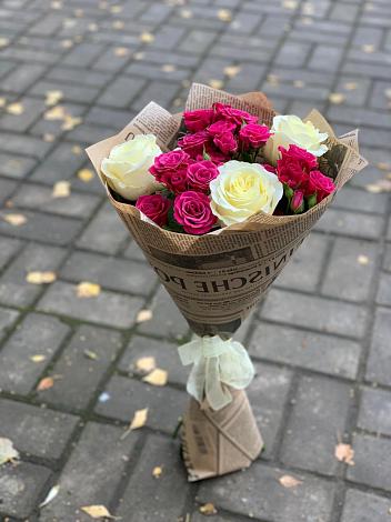 Букет цветов из: Розы в Кушнаренково