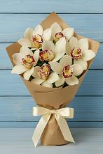 Букет цветов из:  Орхидеи и Розы в Кушнаренково